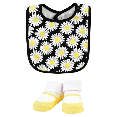 Hudson Baby Infant Girl Cotton Bib And Sock Set, Pretty Daisy, One Size - Image 2